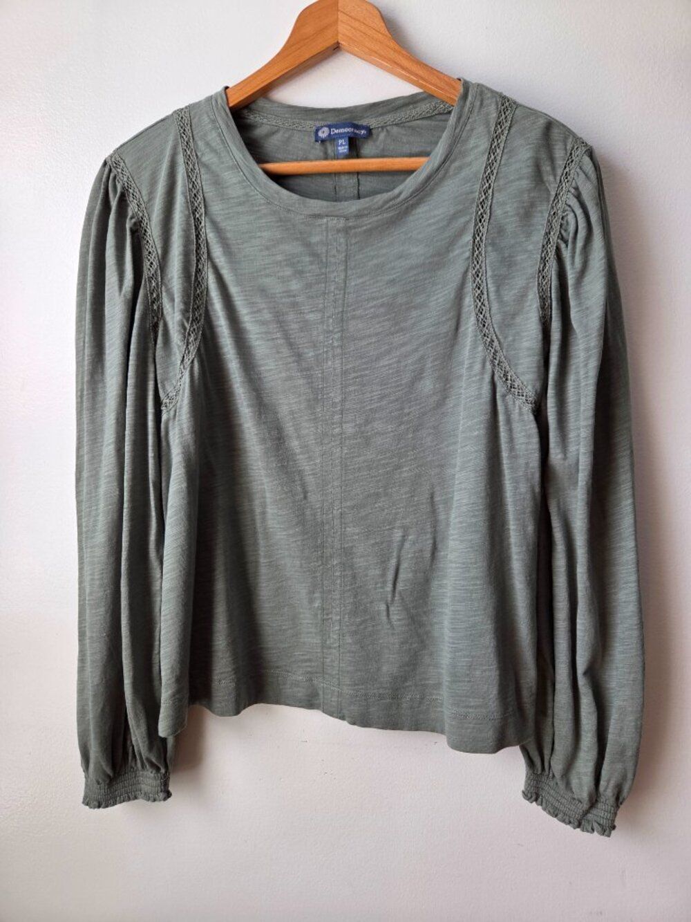 EUC DEMOCRACY OLIVE LACE INSET LONGSLEEVES COTTON TOP SIZE PETITE LARGE